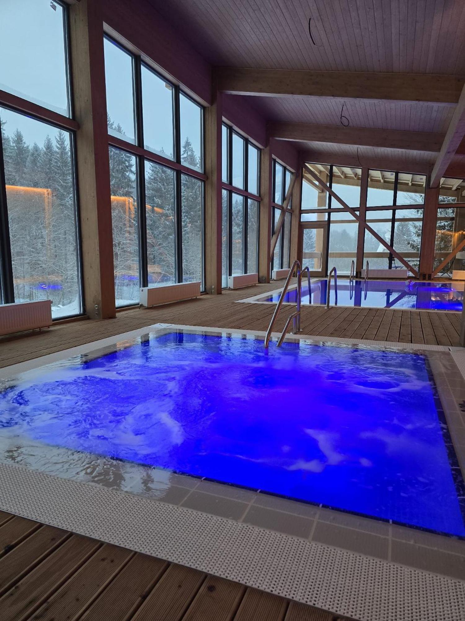 Monte Cervo Bio Hotel & Spa コバスナ エクステリア 写真
