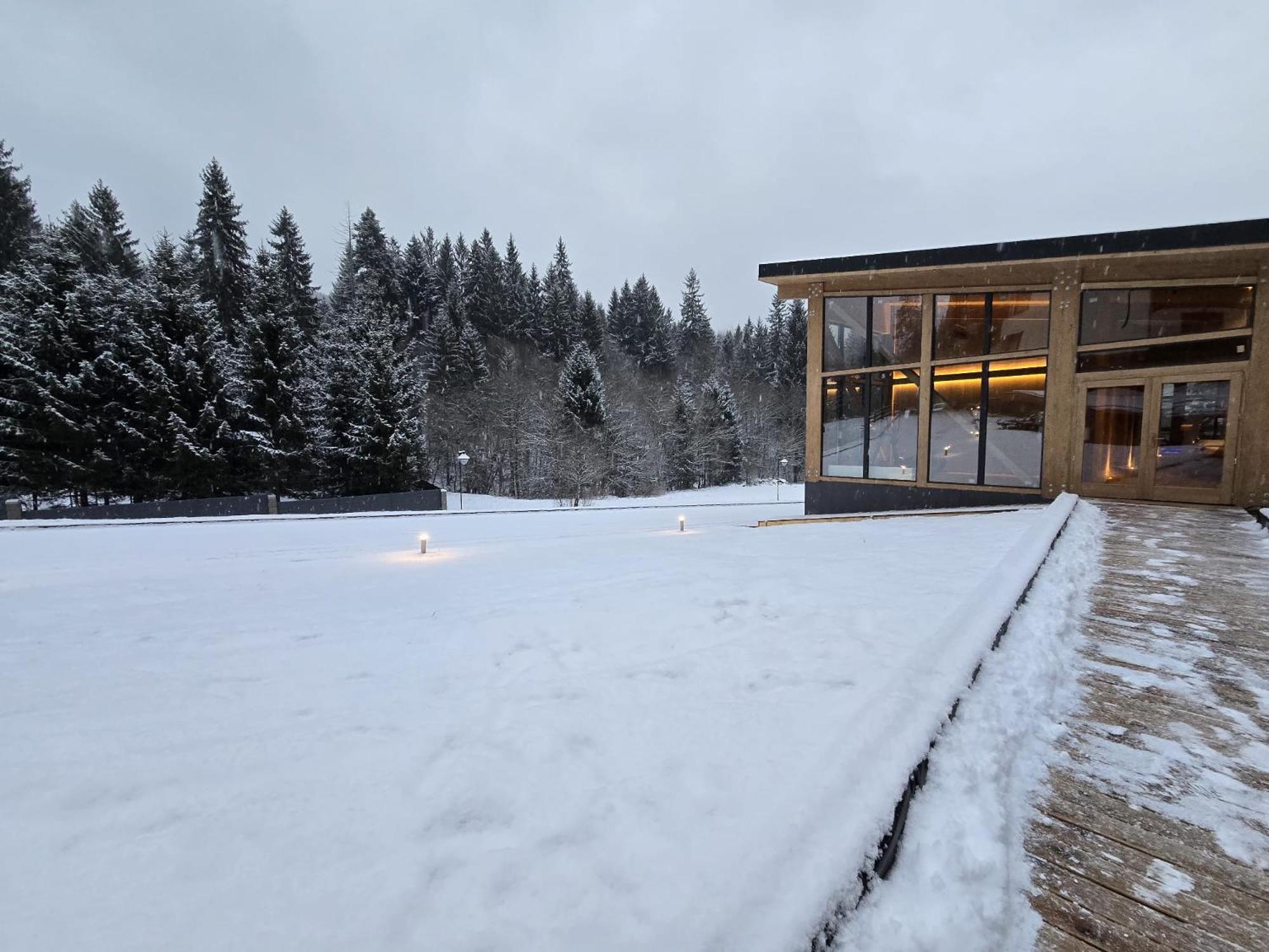 Monte Cervo Bio Hotel & Spa コバスナ エクステリア 写真
