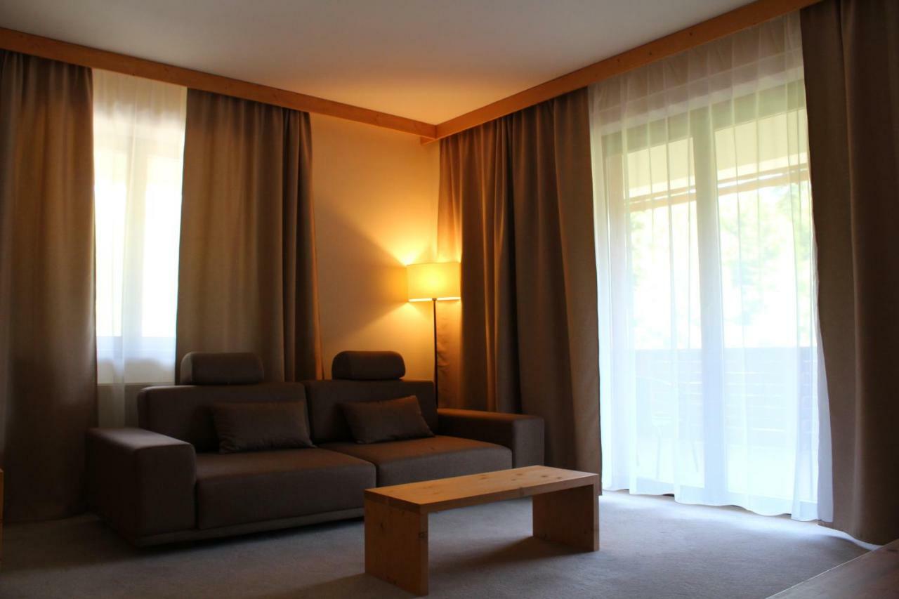 Monte Cervo Bio Hotel & Spa コバスナ エクステリア 写真
